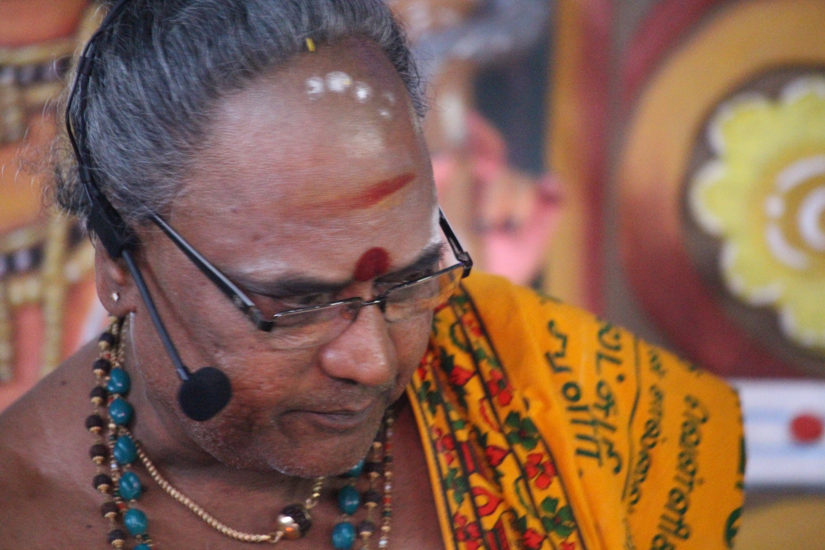 VAÏKÂSI VISÂGAM KÂVADI 2016 : TEMPLE SIVA SOUPRAMANIEN DE SAINT-BENOÎT 