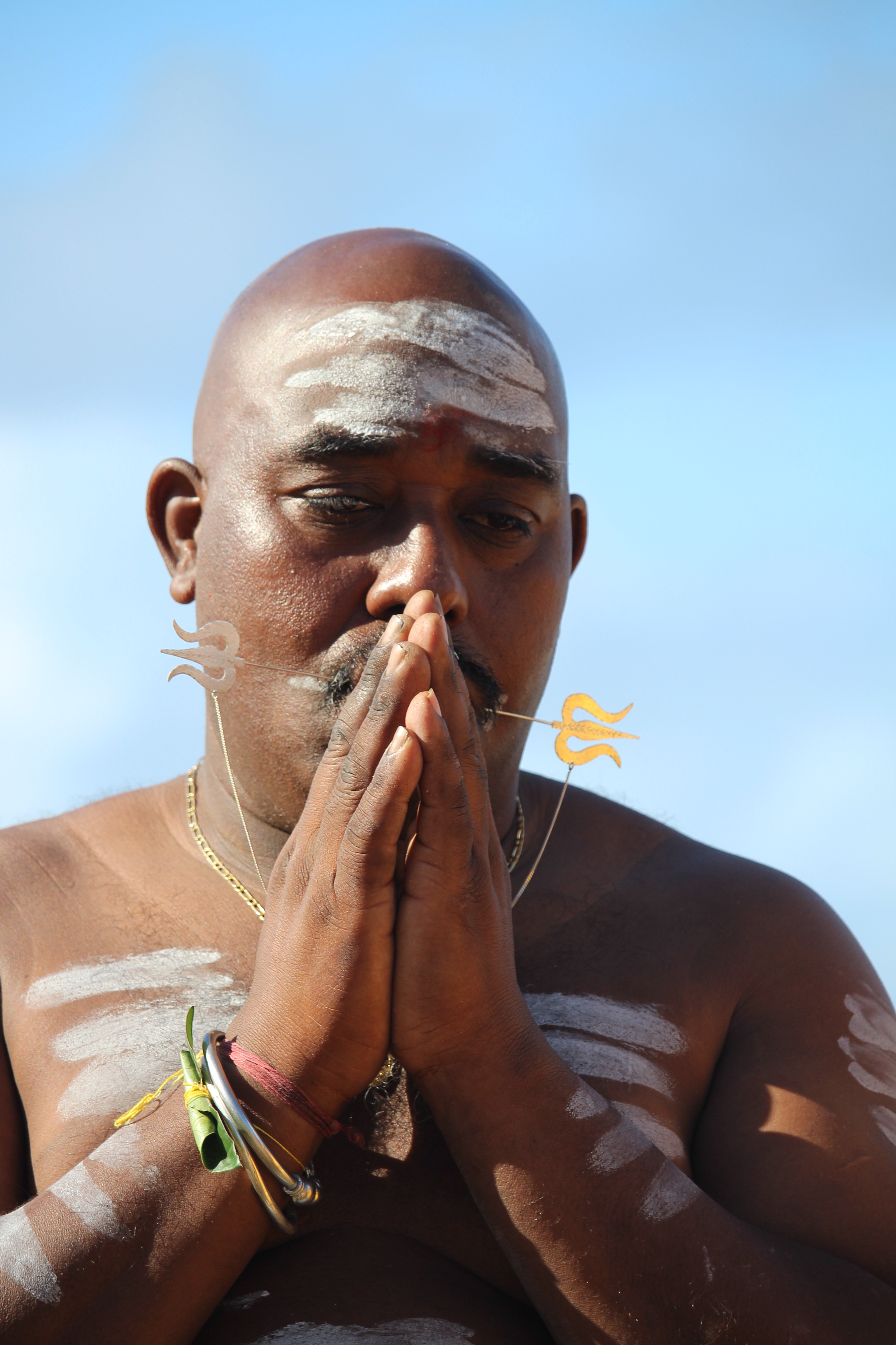 FÊTE MARIAMMAN 2016 AU KÔVIL SANGUILI KAROUPPA SWAMY (A.C.K.S.K.S) DE BOIS D'OLIVE