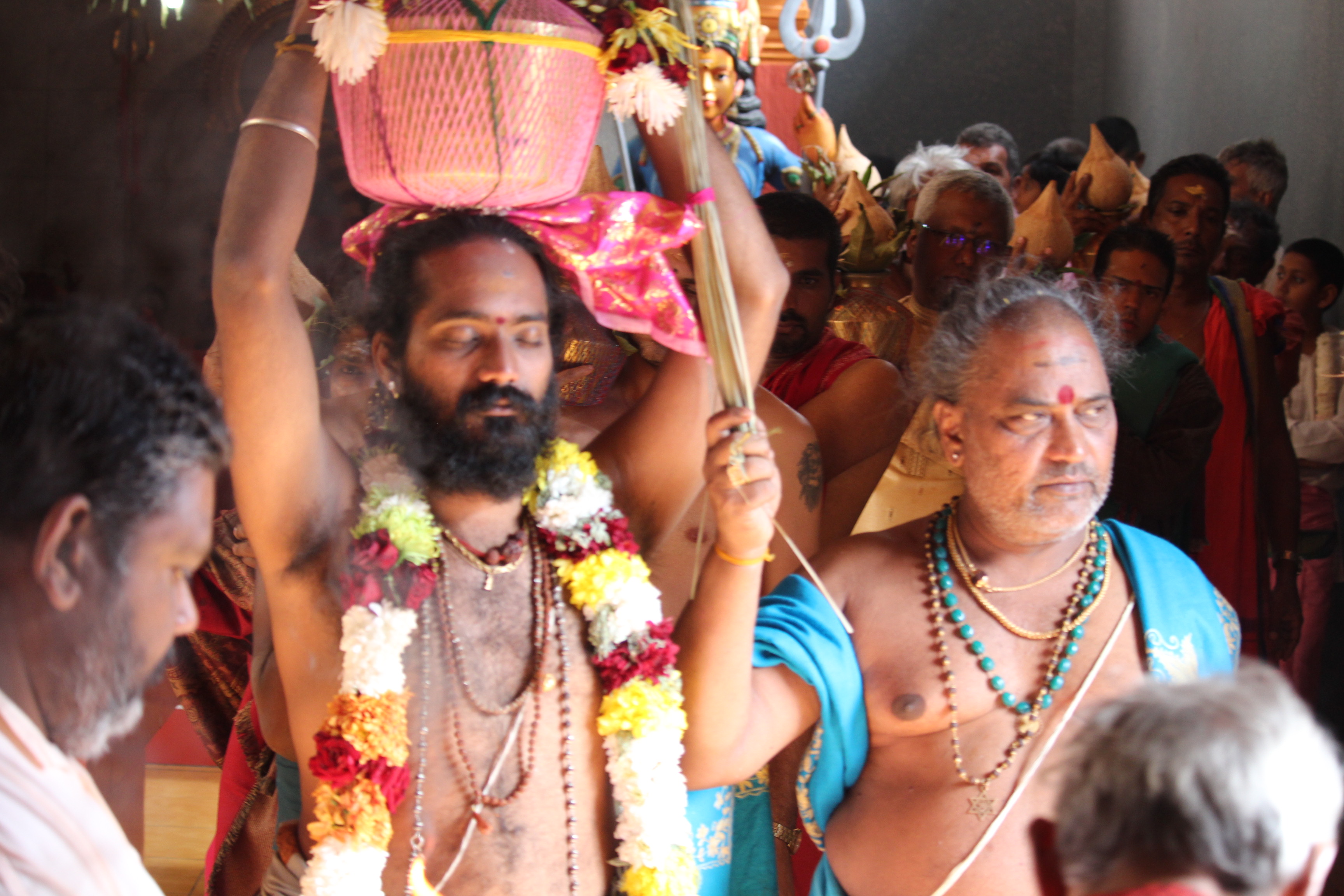 VAIKASI VISAKAM 2016 AU TEMPLE SIVA SOUPRAMANIEN DE SAINT-BENOIT 