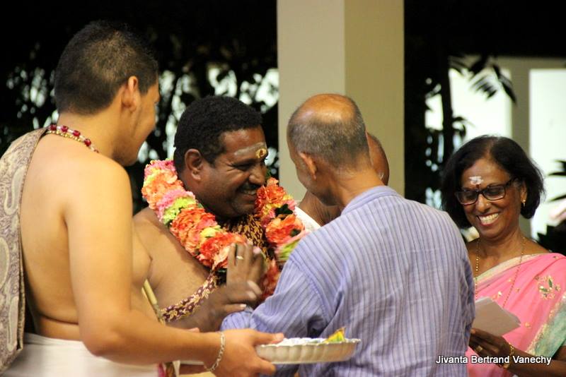 SATSANG POUR L'ANNIVERSAIRE DE SWAMI ADVAYANANDA 2016