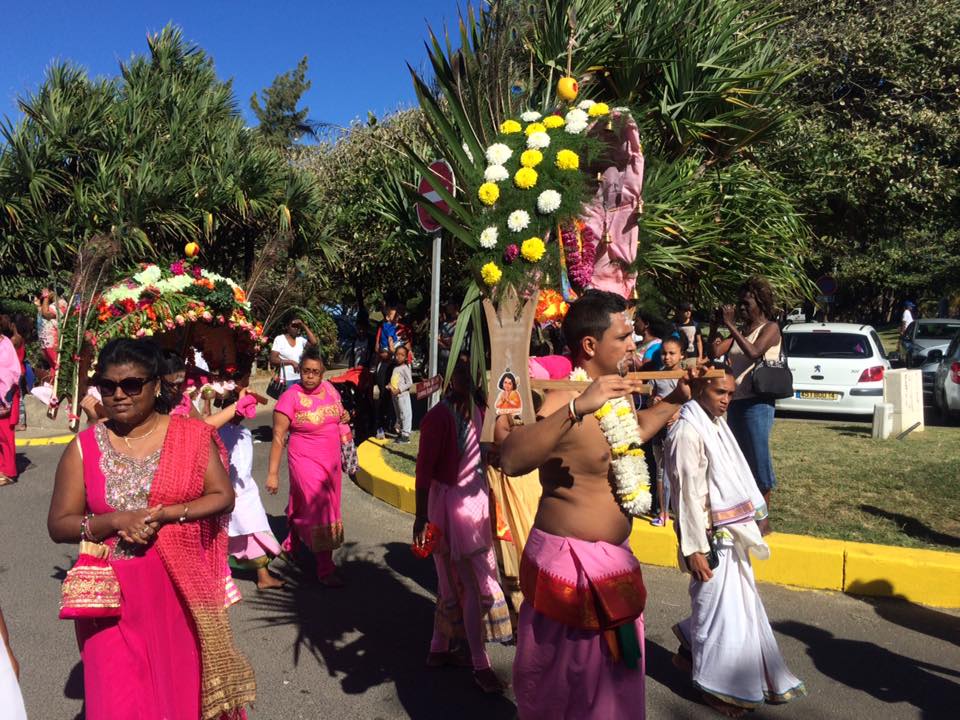 AADI KARTIGAI CAVADEE 2016 DE BASSE-TERRE, ST-PIERRE  