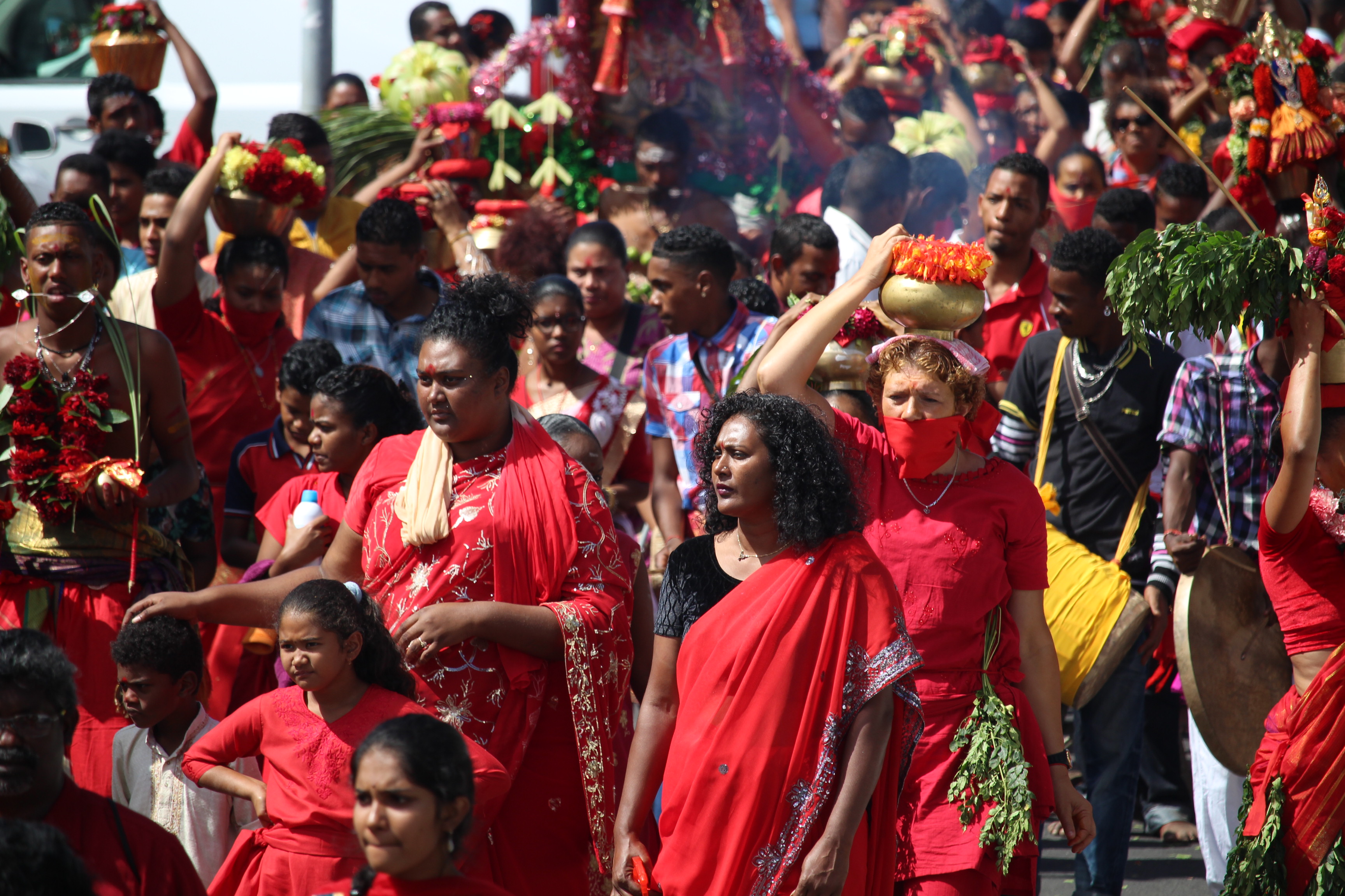 FÊTE KÂLI 2016 AU TEMPLE SIVA CHANMOUGA NAADA DE SAINT-LOUIS 