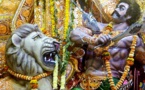 COMMENT LA DÉESSE DURGA A ATTAQUÉ LE DÉMON DURGASURA ?