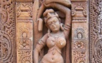POURQUOI LES ANCIENS TEMPLES HINDOUS AVAIENT-ILS DES SCULTURES ÉROTIQUES ? POURQUOI LES ANCIENS TEMPLES HINDOUS AVAIENT-ILS DES SCULTURES ÉROTIQUES ?
