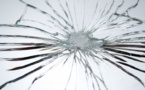 MIROIR BRISÉ - SUPERSTITION ?