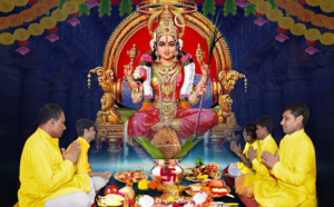 LA DÉESSE SHRI RAJ RAJESWARI DEVI