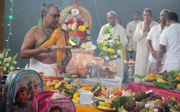 GANESHA CHATURTHI 2016 AU TEMPLE SIVA SOUPRAMANIEN DE ST-BENOÎT 
