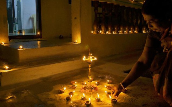 QU'EST-CE-QUE KARTHIGAI DEEPAM ?