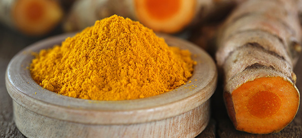 LE CURCUMA : UNE ANCIENNE COUTUME HINDOUE