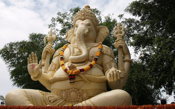 Pourquoi Ganesha a-t-il été adoré le premier dans l'Hindouisme ?