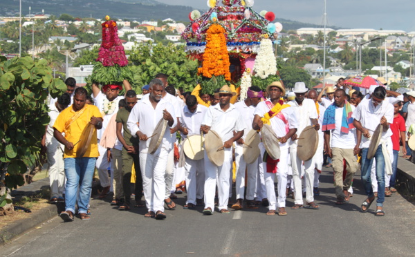 MARCHE SUR LE FEU 2018 AU TEMPLE MARLIAMEN DES CASERNES DE ST-PIERRE