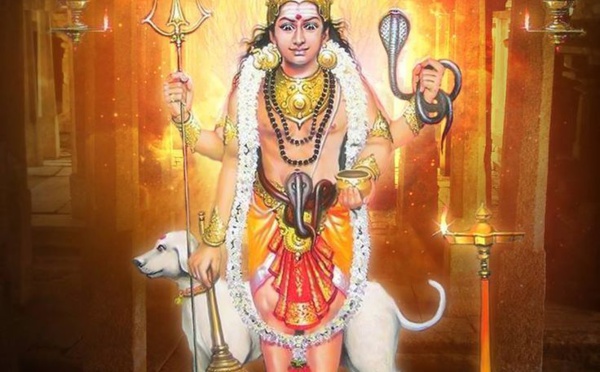 HISTOIRE ET ADORATION À BHAIRAVA