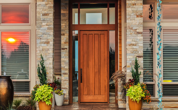 SIGNIFICATION SYMBOLIQUE DE LA PORTE PRINCIPALE DANS UNE MAISON
