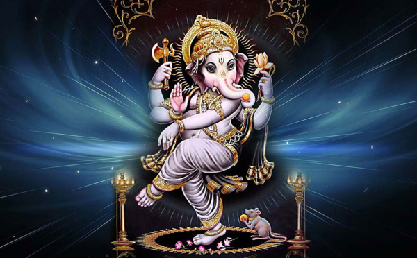FORME DE DANSE DE GANESH À LA MAISON : AVANTAGES