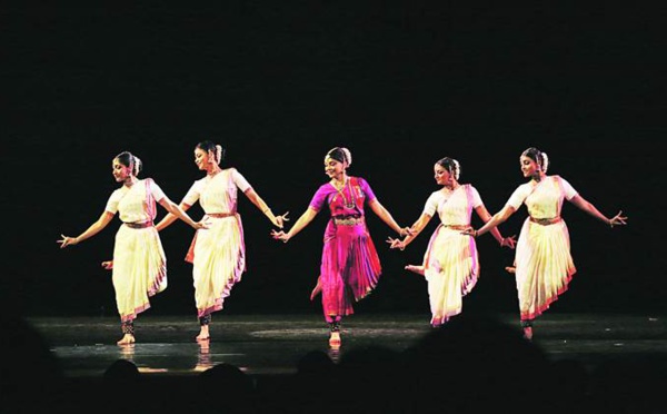 AVANTAGES DE BHARATANATYAM
