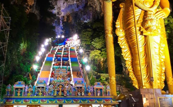 NOUVELLES PEINTURES DU TEMPLE BATU CAVES EN MALAISIE : VERS L’ILLÉGALITÉ 