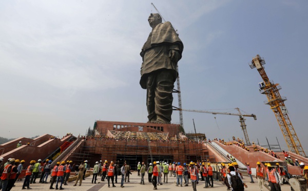 INDE : INAUGURATION DE LA PLUS HAUTE STATUE DU MONDE