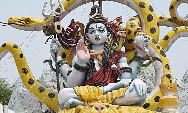 MANTRA MAHA MRITYUNJAYA : LOUER LE SEIGNEUR SHIVA