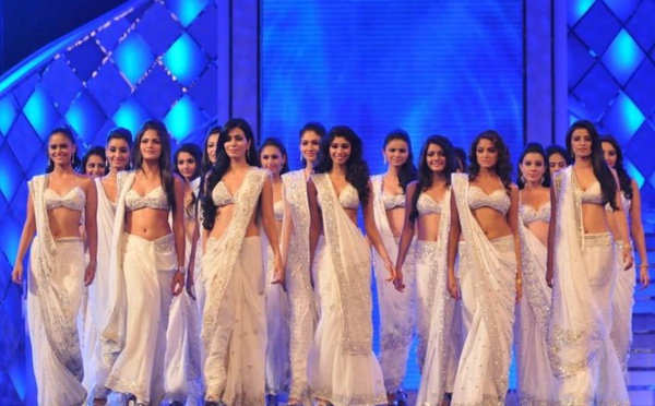 POURQUOI LES CANDIDATES AU CONCOURS MISS INDIA ONT TOUTES LA MÊME TÊTE