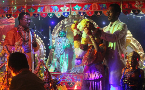 MARIAGE BONDIEU AU TEMPLE PANDIALE PRIMAT 