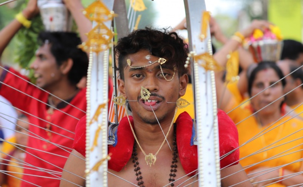 THAIPUSAM CAVADEE 2020 À SINGAPOUR