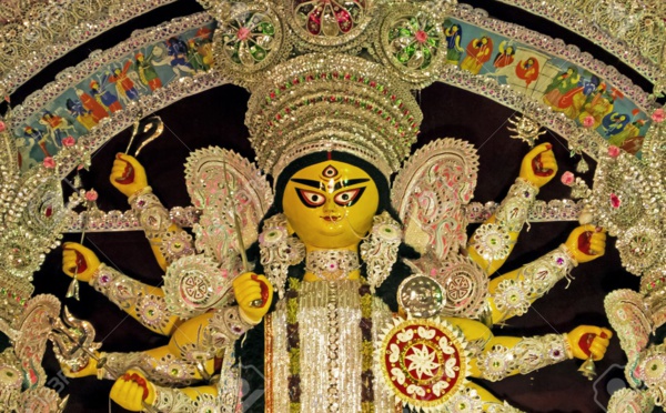 LE POUVOIR DE PROTECTION DE LA DÉESSE DURGA MANTRA - OM DUM DURGAYEI NAMAHA