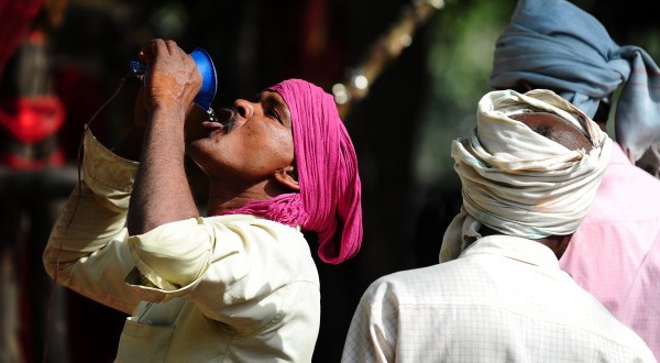 EN INDE, DES RECCORDS DE CHALEUR AVEC PLUS DE 40°C AU THERMOMÈTRE 