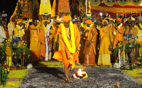 MARCHE SUR LE FEU 2021 AU TEMPLE PANDIALÉ PRIMAT