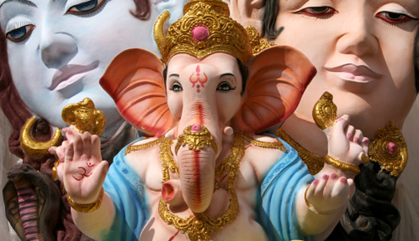 MANTRA GANESH POUR RÉSOUDRE LES PROBLÈMES D'ARGENT