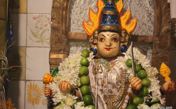 SHRI MARIAMMAN, LA DÉESSE ÉMINENTE DE L'HINDOUISME