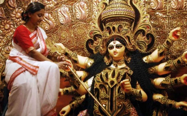 TRADITIONS ET IMPORTANCE DE NAVRATRI