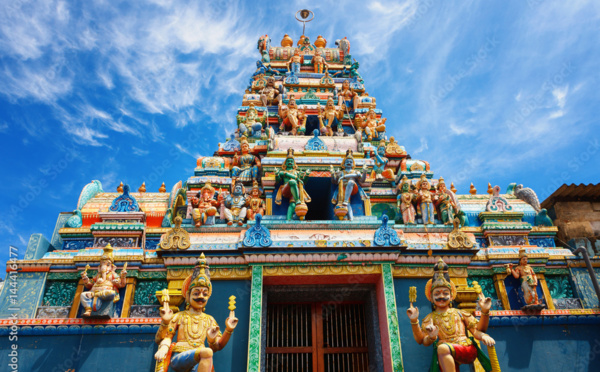 VOTRE PREMIÈRE VISITE À UN TEMPLE HINDOU