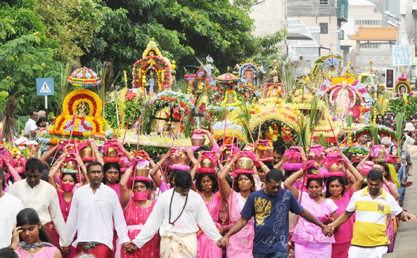 CAVADEE, LA FÊTE DES DIX JOURS 