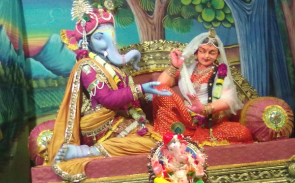 PRIÈRES DU MATIN À GANESH