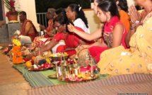CÉLÉBRATION DU DIPAVALI 2016 À L'ASHRAM DU PORT