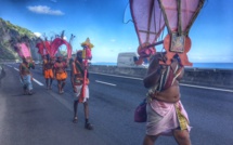 LE TOUR DE L'ÎLE EN CAVADEE