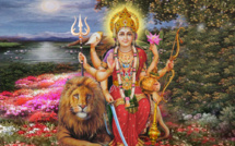 SRI DURGA GAYATRI MANTRA POUR LE SUCCÈS ET LA PROTECTION