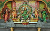 POURQUOI MARIAMMAN EST-ELLE UN GRAM DEVATA OU DIVINITÉ DU VILLAGE ?