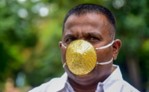 CORONAVIRUS EN INDE : IL SE FAIT FABRIQUER UN MASQUE EN OR POUR SE PROTÉGER 