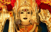 LA DÉESSE DEVI KARUMARIAMMAN