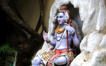 SLOKAS POUR LE SEIGNEUR SHIVA SLOKAS POUR LE SEIGNEUR SHIVA