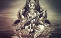 LA BÉNÉDICTION DE SARASWATI MAA POUR LES ÉTUDIANTS