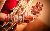 POURQUOI LES FEMMES PORTENT DES BRACELETS ? POURQUOI LES FEMMES PORTENT DES BRACELETS ?