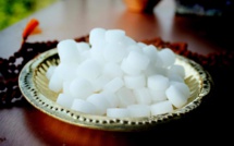 POURQUOI LE KARPURAM (CAMPHRE) EST-IL UTILISÉ DANS L'HINDOUISME ? POURQUOI LE KARPURAM (CAMPHRE) EST-IL UTILISÉ DANS L'HINDOUISME ?