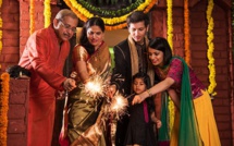 10 RAISONS DE CÉLÉBRER LE DEEPAVALI