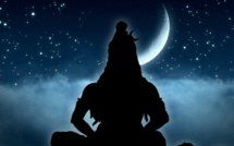 LE SYMBOLISME DE LA LUNE SUR LA TÊTE DE SHIVA