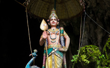 VAÏKASI 2025 – LE MOIS DE MURUGA DANS LE CALENDRIER TAMOUL
