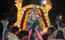 3ÈME OUTCHVAM SITTIRAÏ CAVADEE 2016 TEMPLE NARASSINGUA PEROUMAL