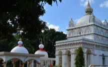 Maurice : Le temple Maheswarnath de Triolet, le plus grand temple hindou de l’île Maurice