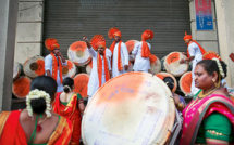 En Inde, la chasse aux fraudeurs fiscaux se fait au son des tambours